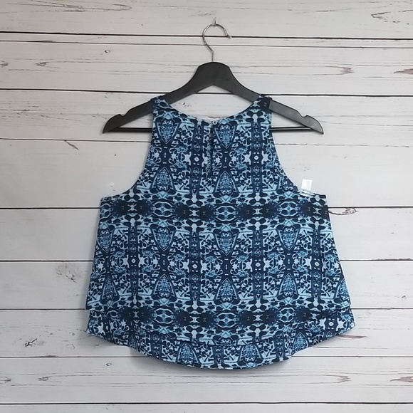 Abercrombie Crop Top - Picture 2 of 2